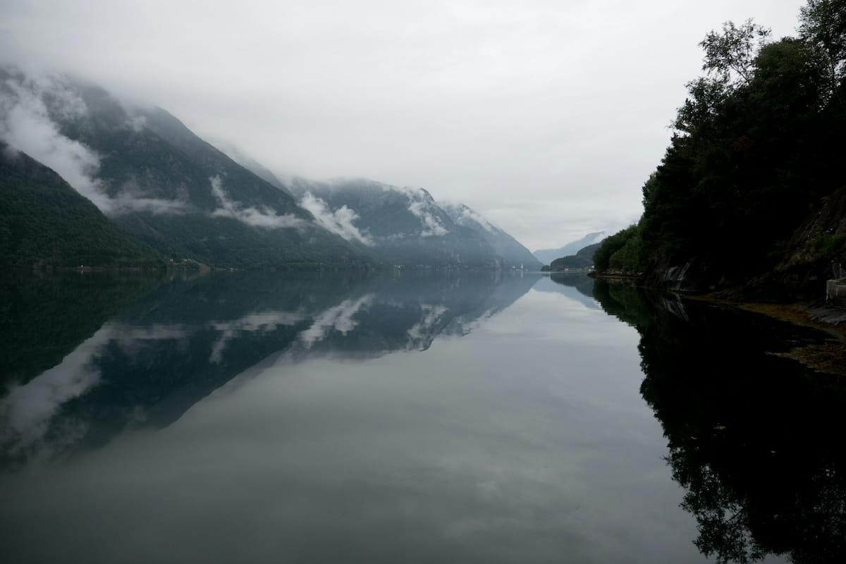山邊江河